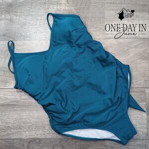 CharmLeaks Tie Back One Piece Swimsuit Size L